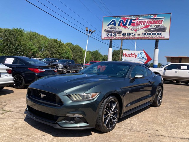 more details - ford mustang