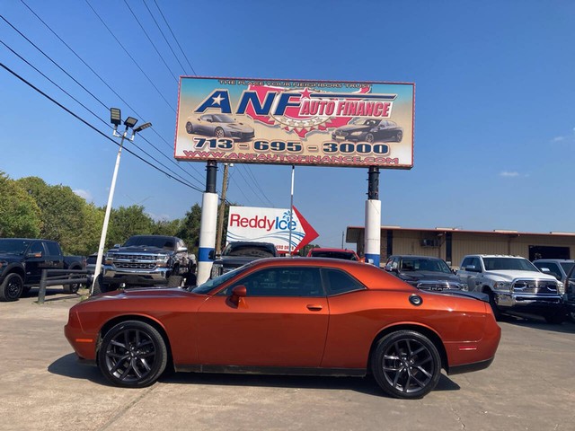 more details - dodge challenger