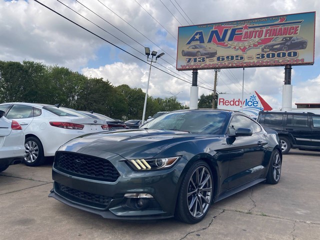 more details - ford mustang