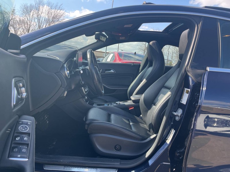 Mercedes-Benz CLA Vehicle Image 07