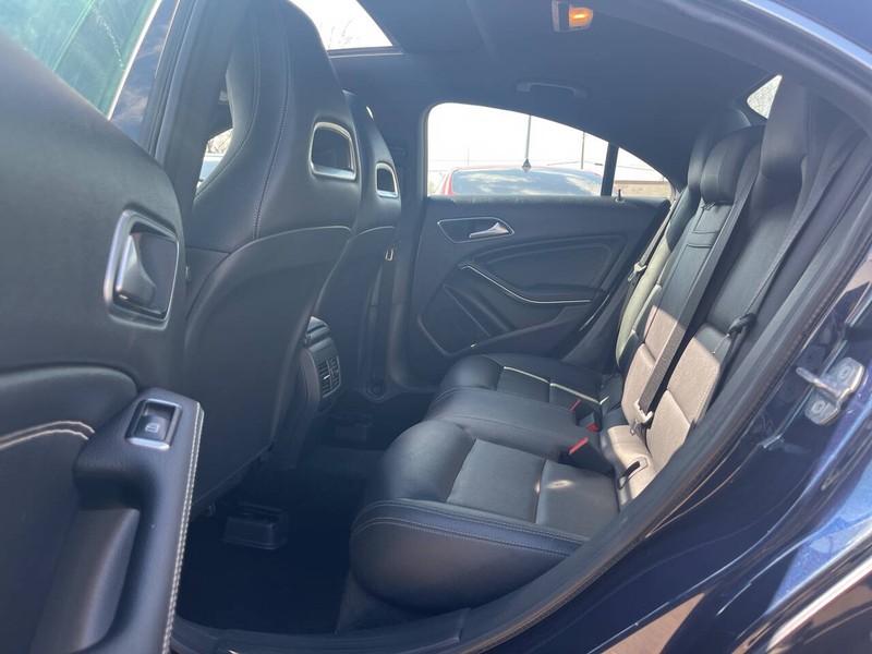 Mercedes-Benz CLA Vehicle Image 08
