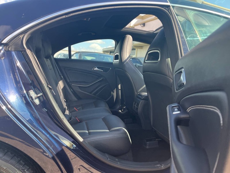 Mercedes-Benz CLA Vehicle Image 09