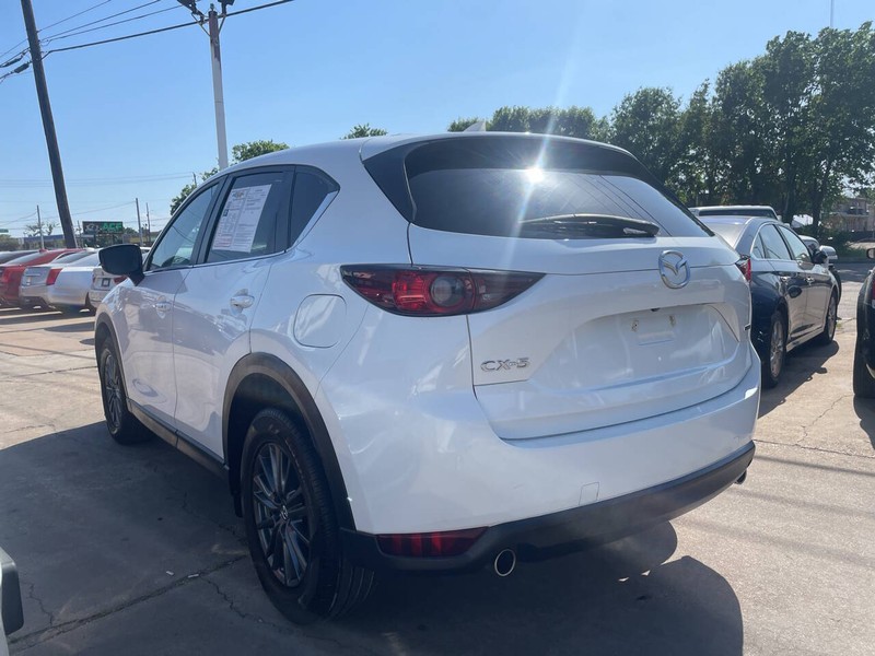 Mazda CX-5 Vehicle Image 03