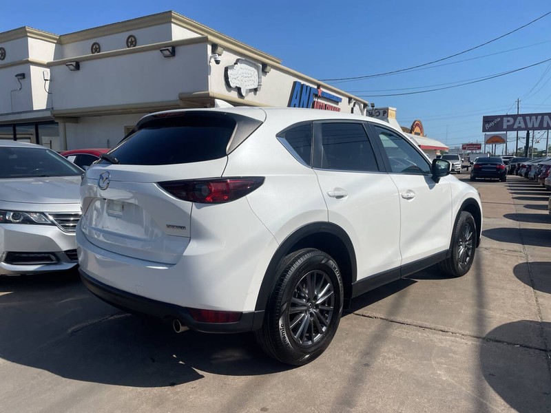 Mazda CX-5 Vehicle Image 05