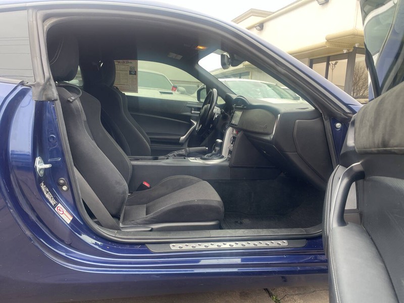 Toyota 86 Vehicle Image 10