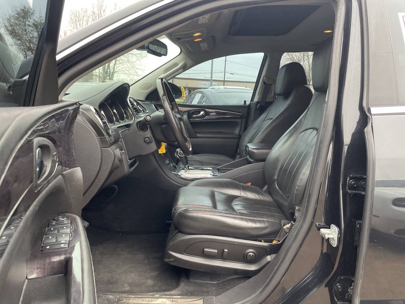 Buick Enclave Vehicle Image 07