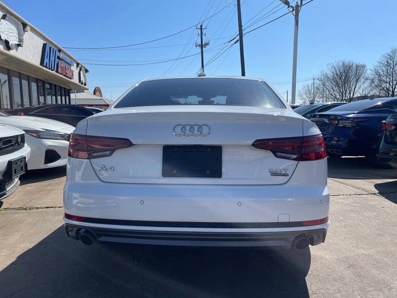 Audi A4 Vehicle Image 04