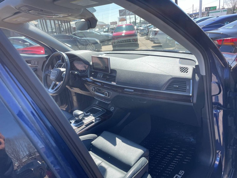 Audi Q5 Vehicle Image 21