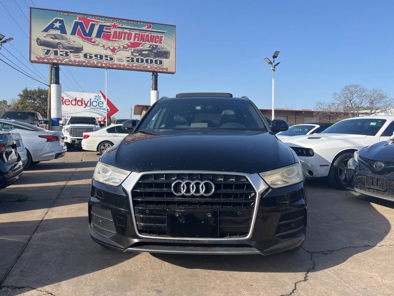 Audi Q3 Vehicle Image 02