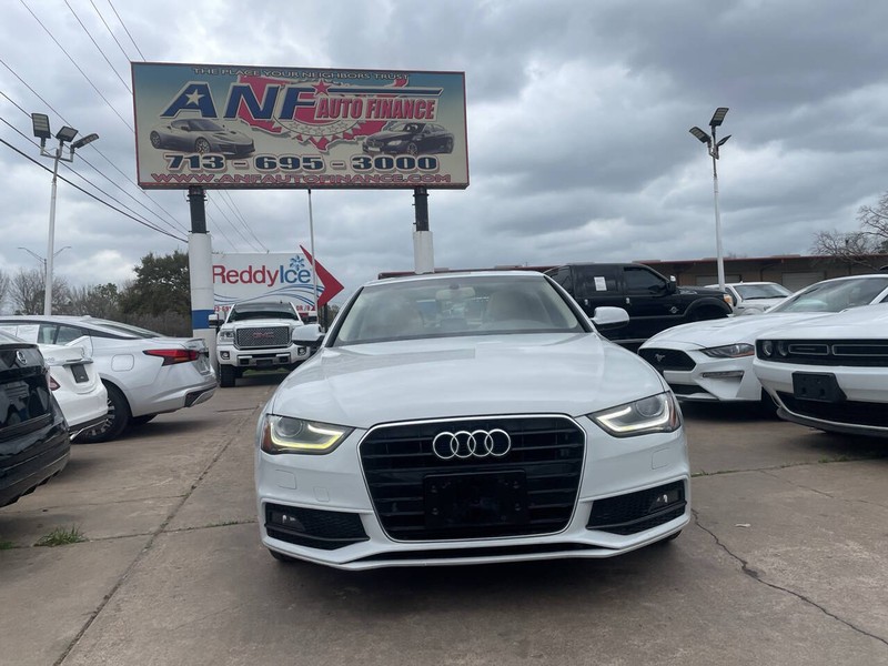 Audi A4 Vehicle Image 02