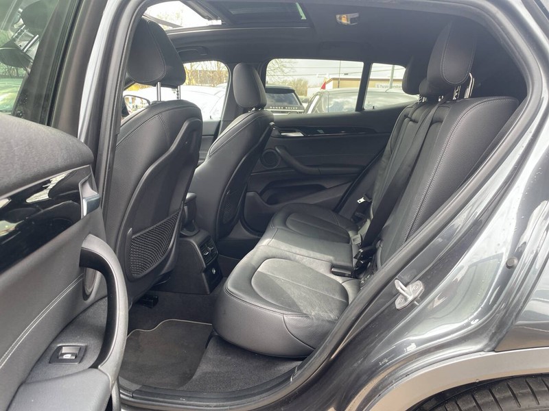 BMW X2 Vehicle Image 09