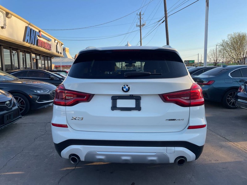 BMW X3 Vehicle Image 04
