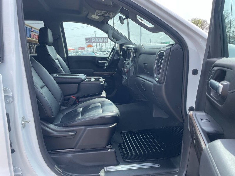 Chevrolet Silverado 1500 Vehicle Image 12