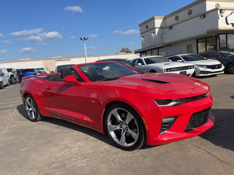 Chevrolet Camaro Vehicle Image 02
