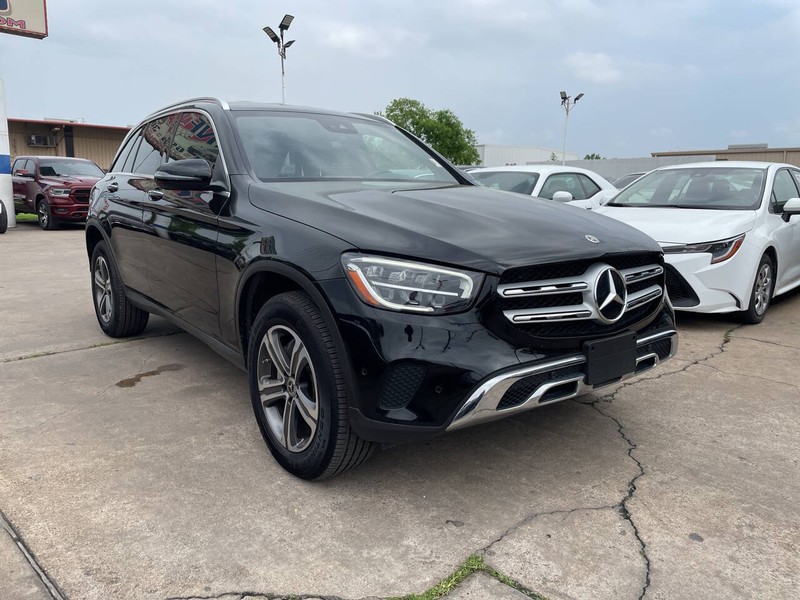 Mercedes-Benz GLC Vehicle Image 06