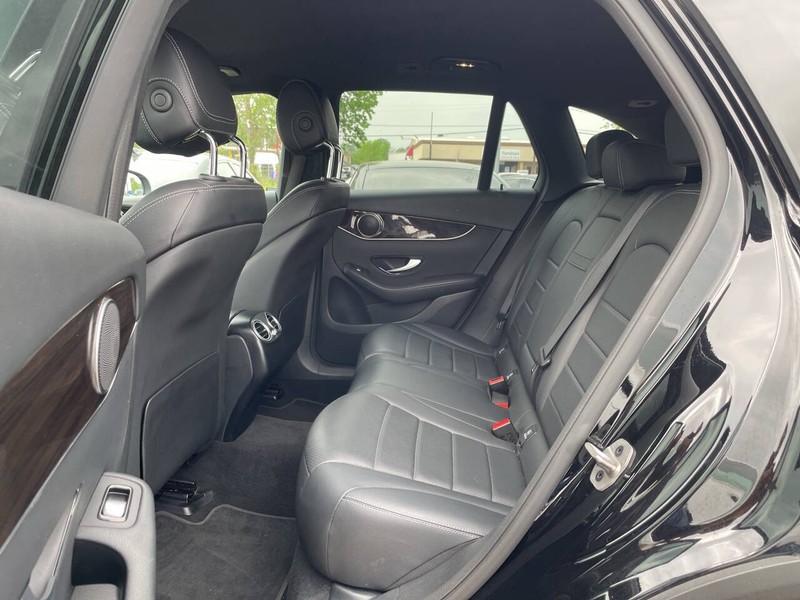 Mercedes-Benz GLC Vehicle Image 08