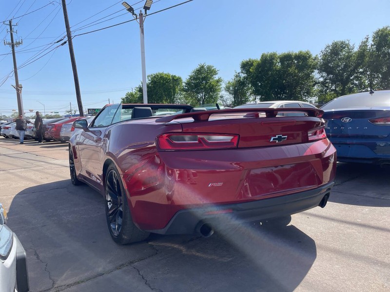 Chevrolet Camaro Vehicle Image 03