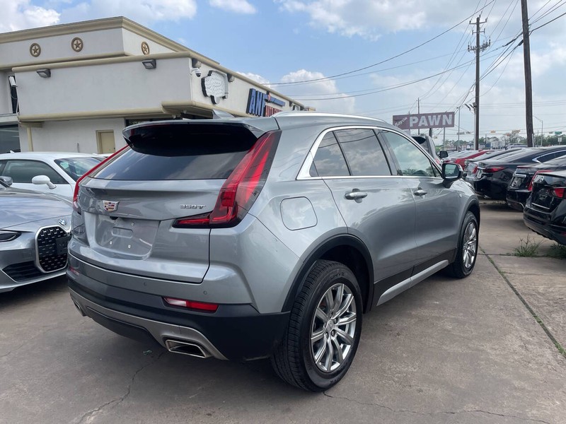 Cadillac XT4 Vehicle Image 03