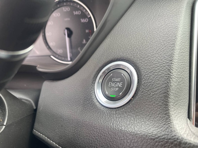 Cadillac XT4 Vehicle Image 09