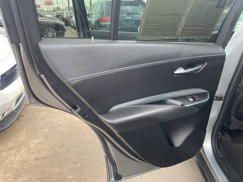 Cadillac XT4 Vehicle Image 14