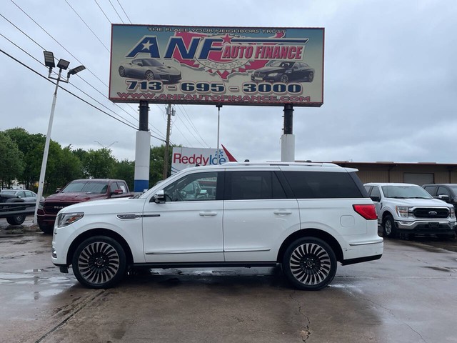 more details - lincoln navigator