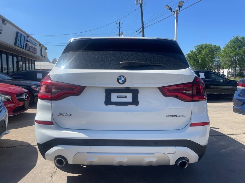 BMW X3 Vehicle Image 04