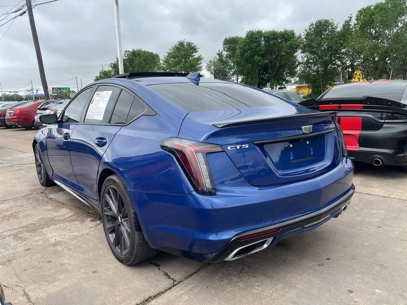 Cadillac CT5 Vehicle Image 03