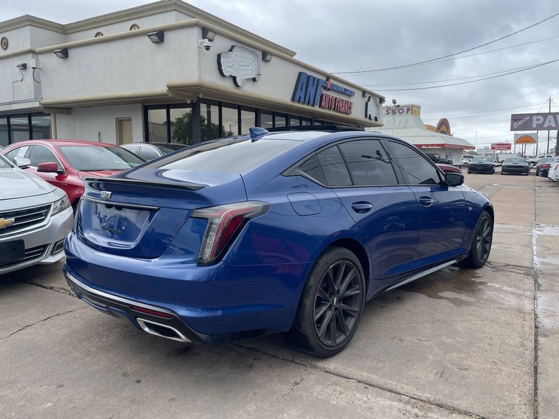 Cadillac CT5 Vehicle Image 05