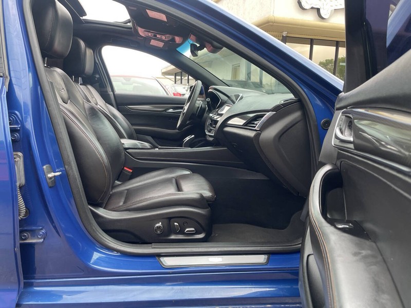 Cadillac CT5 Vehicle Image 10