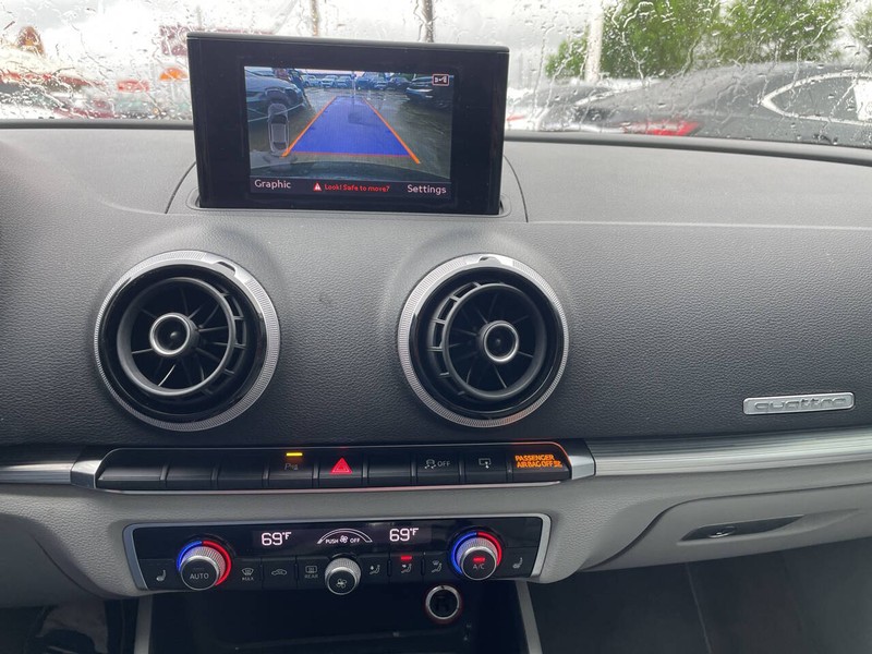 Audi A3 Vehicle Image 11