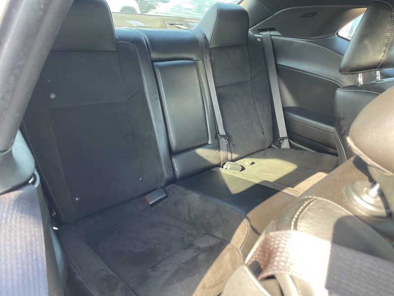 Dodge Challenger Vehicle Image 10