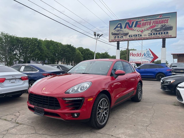more details - porsche macan