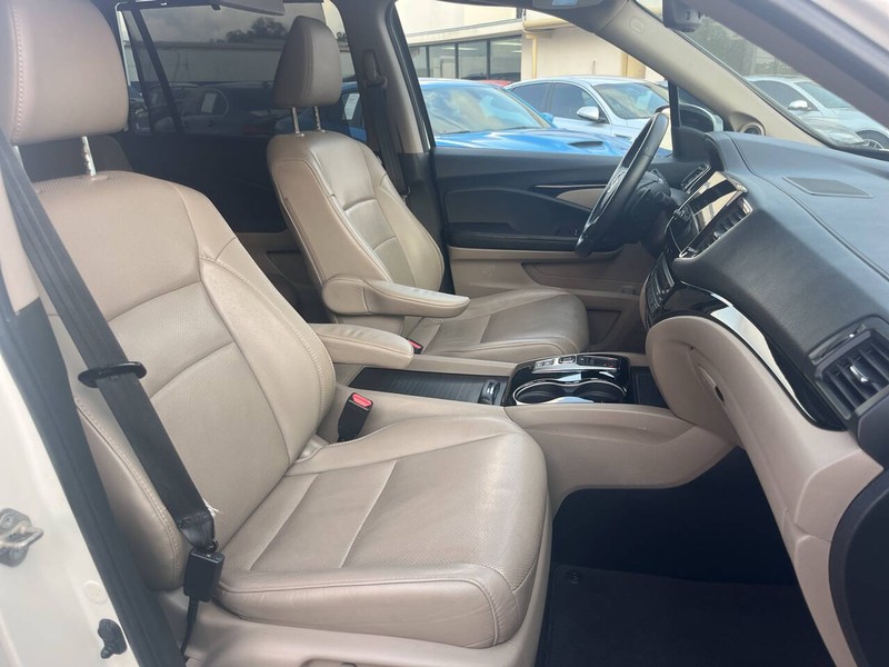 Honda Pilot Vehicle Image 19