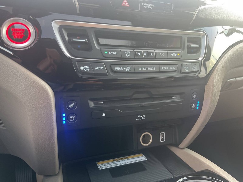 Honda Pilot Vehicle Image 26