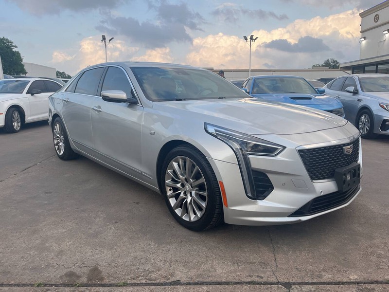 Cadillac CT6 Vehicle Image 04