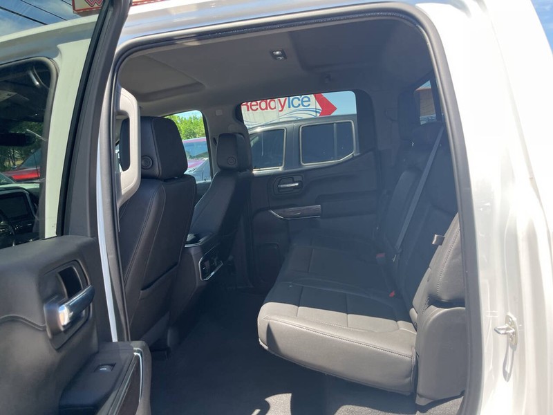 Chevrolet Silverado 1500 LTD Vehicle Image 16