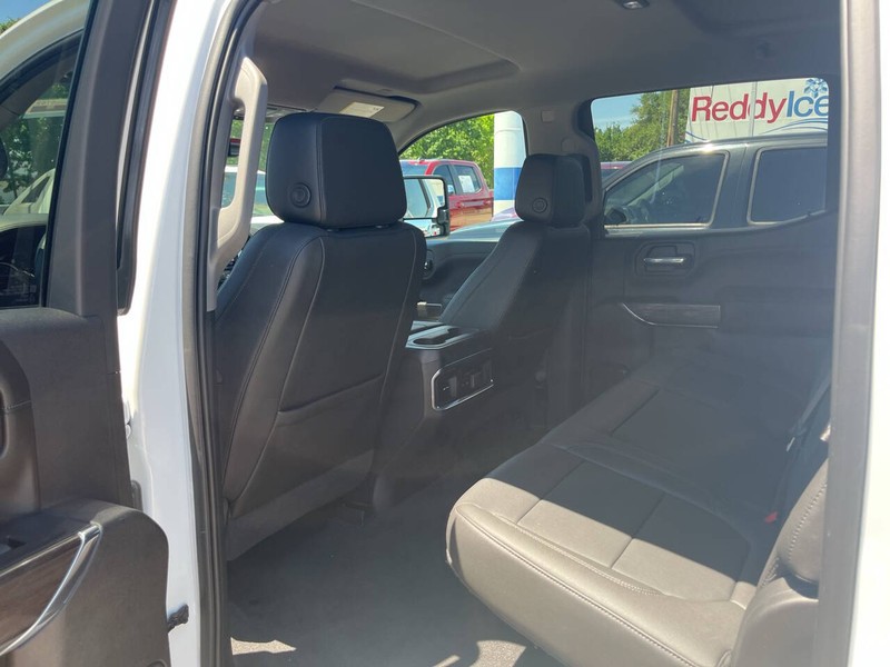 Chevrolet Silverado 1500 LTD Vehicle Image 25