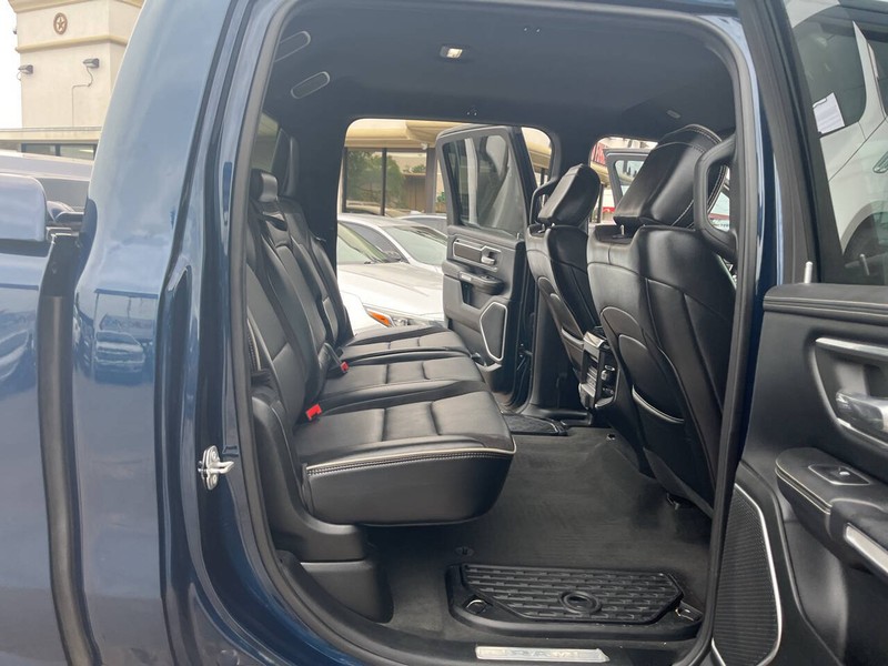 Ram 1500 Vehicle Image 20