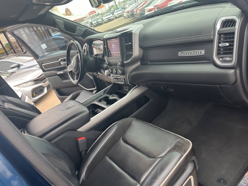 Ram 1500 Vehicle Image 22