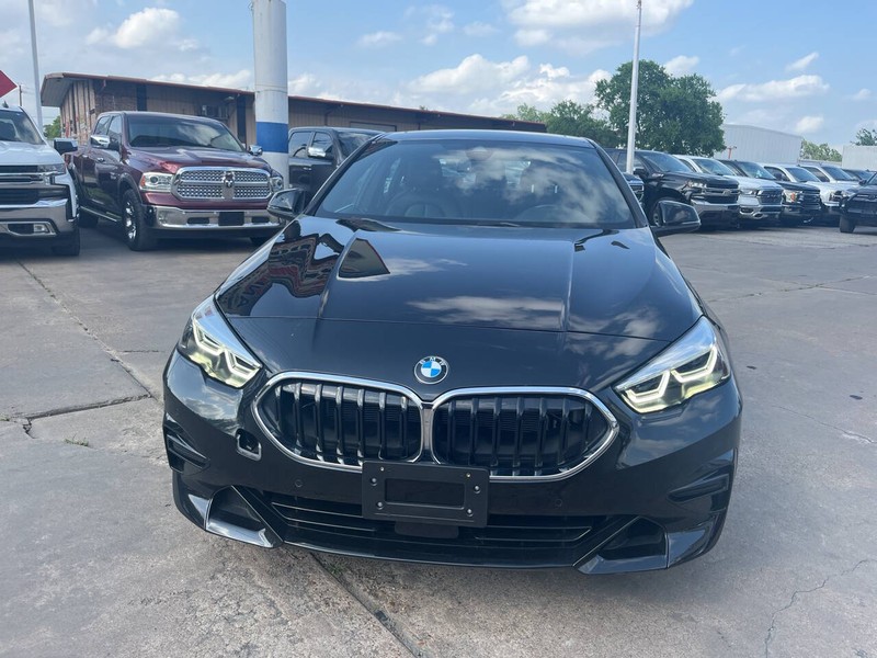 BMW 2 Series Vehicle Image 02