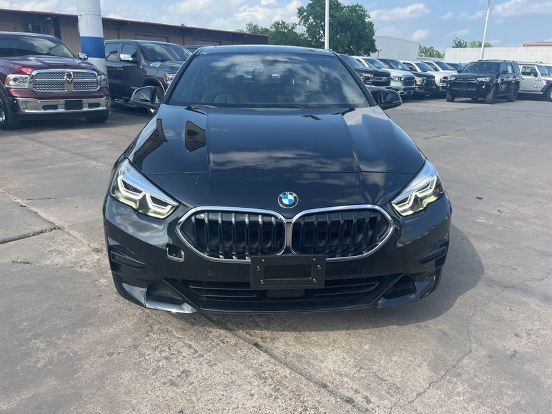 BMW 2 Series Vehicle Image 03