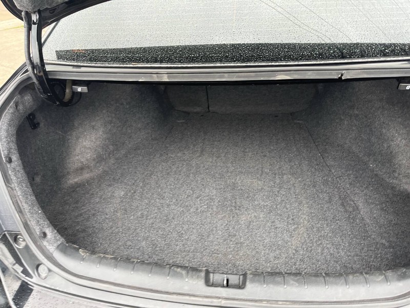 Honda Accord Sedan Vehicle Image 15
