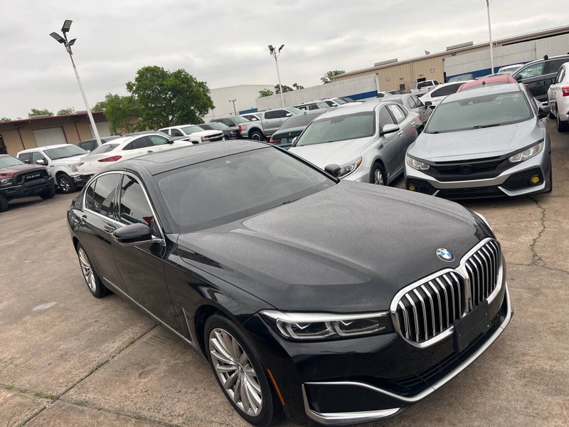 BMW 7 Series Vehicle Image 02