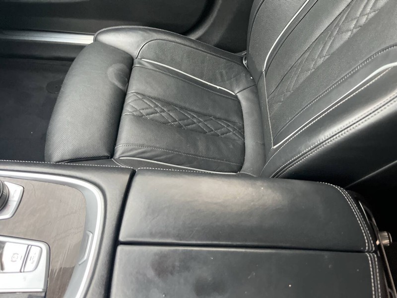 BMW 7 Series Vehicle Image 12