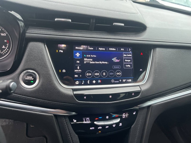 Cadillac XT6 Vehicle Image 11