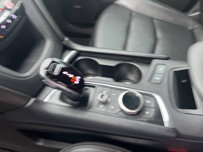 Cadillac XT6 Vehicle Image 12