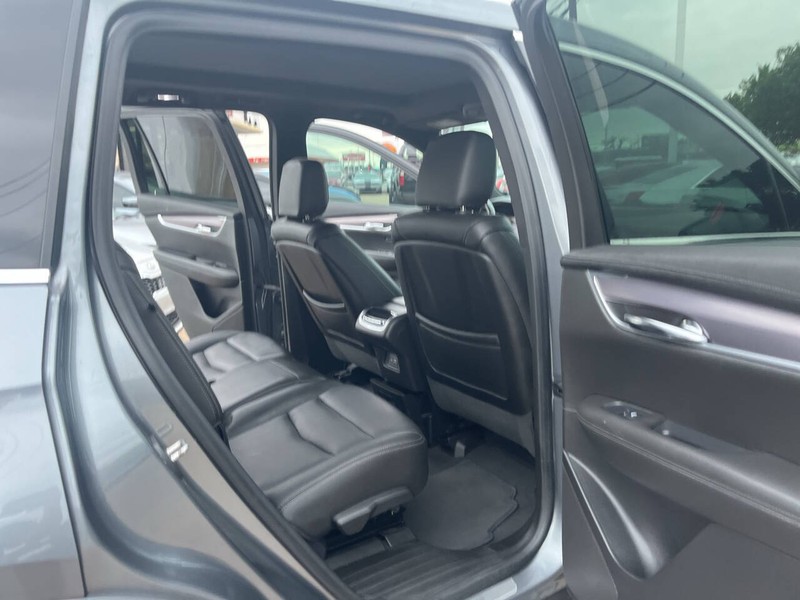 Cadillac XT6 Vehicle Image 19