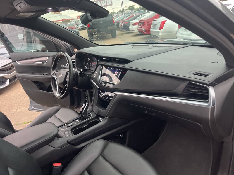 Cadillac XT6 Vehicle Image 23