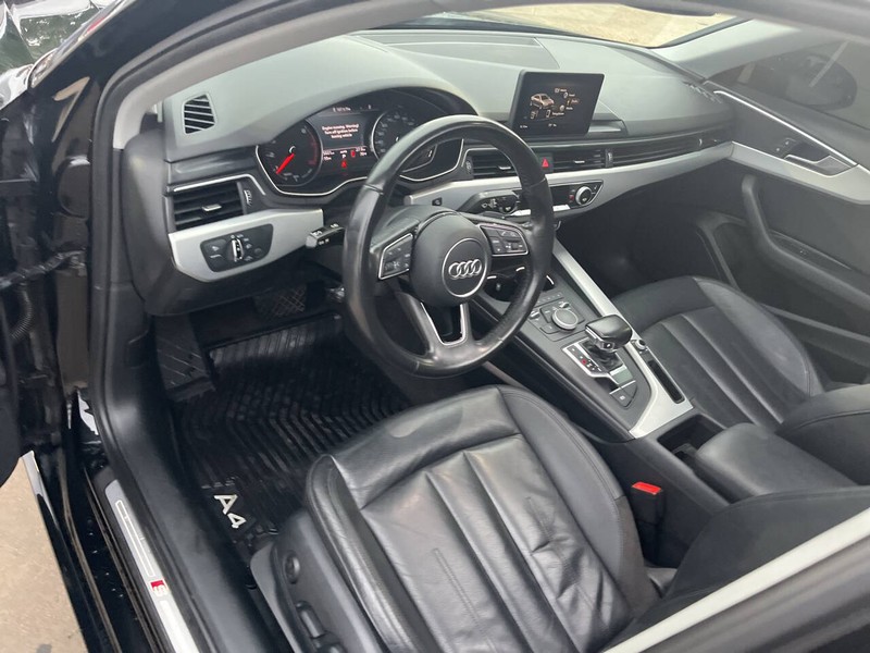 Audi A4 Vehicle Image 07
