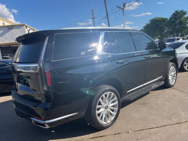 Cadillac Escalade Vehicle Image 05